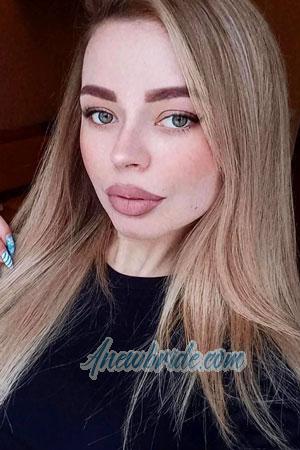 208983 - Oksana Age: 22 - Ukraine