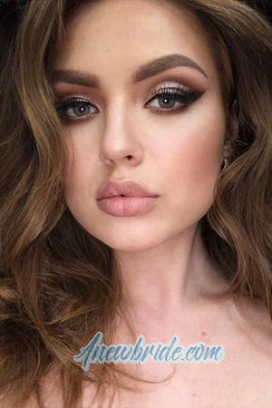 209252 - Olesya Age: 23 - Ukraine