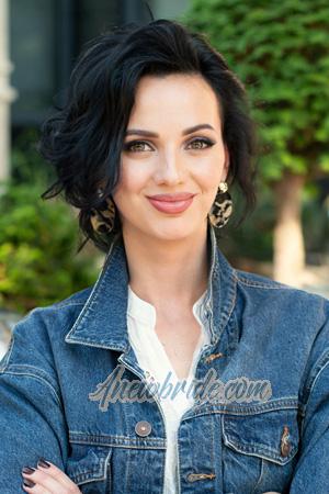 209279 - Bohdana Age: 38 - Ukraine