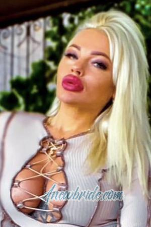 209419 - Anna Age: 36 - Ukraine