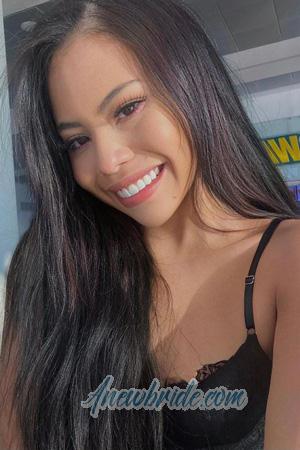 209633 - Leidis Age: 20 - Colombia