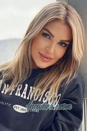 210200 - Svetlana Age: 56 - Ukraine