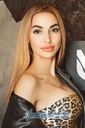 210257 - Natalya Age: 39 - Ukraine