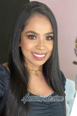 210270 - Carmen Age: 32 - Colombia