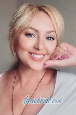 210659 - Tatiana Age: 66 - Ukraine