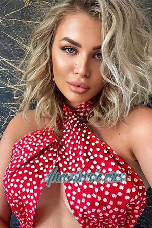 210761 - Diana Age: 24 - Estonia