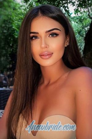 210980 - Elizabeth Age: 26 - Russia