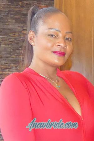 211374 - Novelia Age: 41 - Colombia