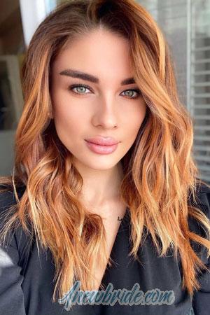 211939 - Olena Age: 33 - Ukraine