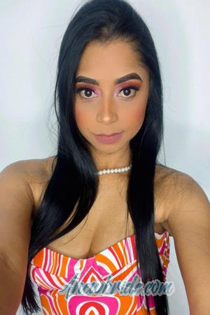 212029 - Yessika Age: 35 - Colombia