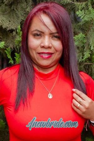 212172 - Saida Age: 33 - Colombia