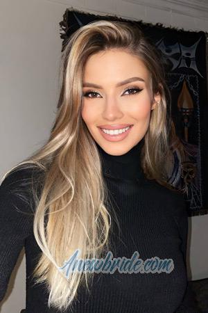 212505 - Anna Age: 25 - Ukraine