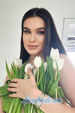 213290 - Bohdana Age: 23 - Ukraine