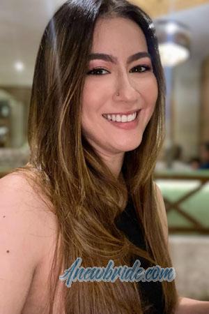 213426 - Jennifer Age: 29 - Colombia