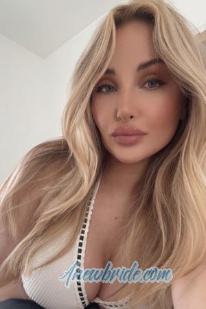 214263 - Stella Age: 33 - France