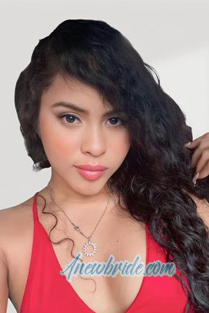 214885 - Kemelin Age: 22 - Colombia