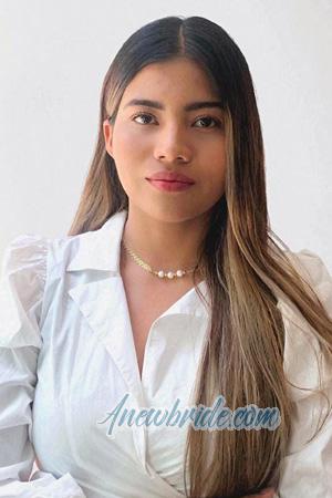 215842 - Valentina Age: 23 - Colombia