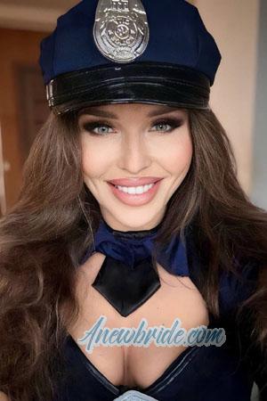 216321 - Svetlana Age: 36 - Ukraine