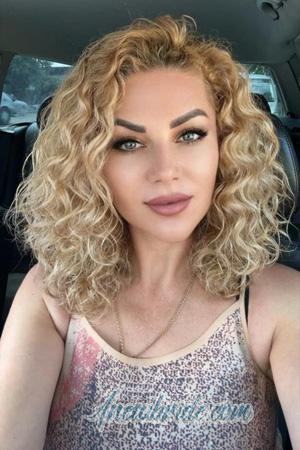 216332 - Olga Age: 43 - Moldova