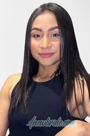 217031 - Yarledis Age: 26 - Colombia