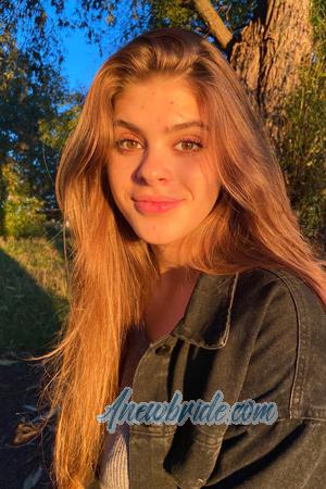 217720 - Iryna Age: 19 - Ukraine