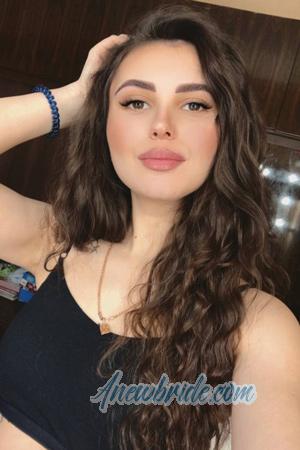 219029 - Olena Age: 25 - Ukraine