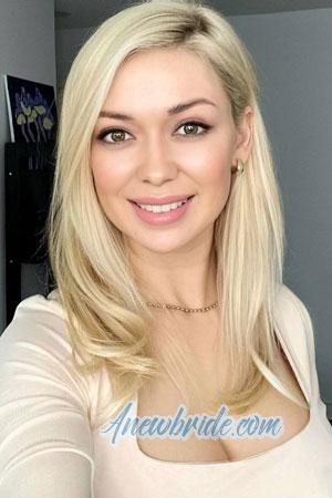 219089 - Lyubov Age: 36 - Ukraine