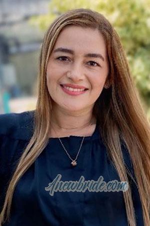 219156 - Karina Age: 43 - Colombia
