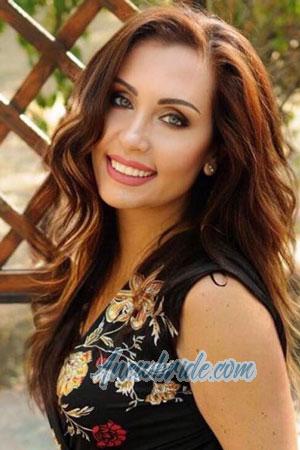 219384 - Yulianna Age: 57 - Ukraine