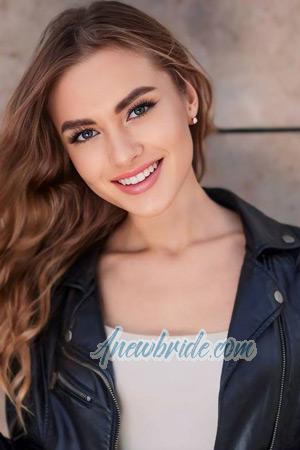 219534 - Evgenia Age: 32 - Ukraine