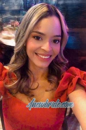 220402 - Diana Age: 35 - Colombia