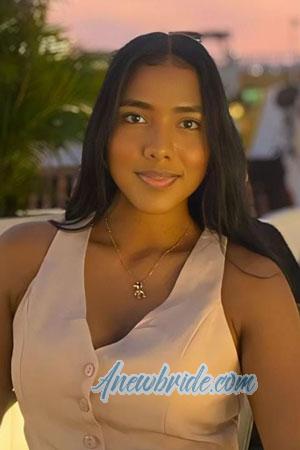 220404 - Michella Age: 22 - Colombia