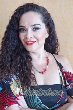 221027 - Ana Age: 48 - Mexico