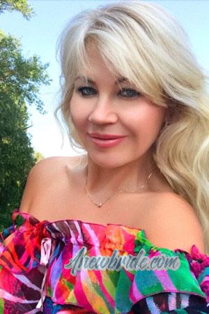 221673 - Olena Age: 49 - Ukraine