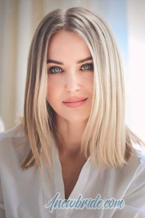 221875 - Valentina Age: 48 - Ukraine