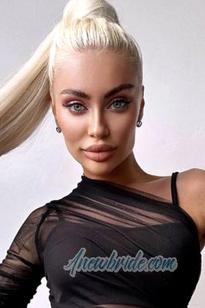 222092 - Anastasia Age: 30 - Ukraine