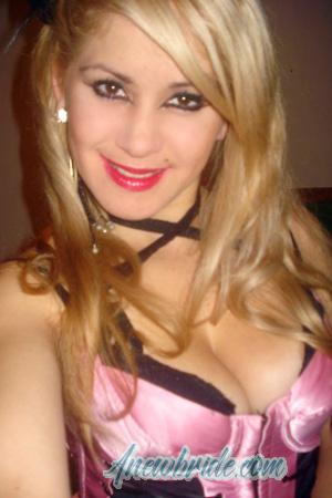 222164 - Karina Age: 41 - Costa Rica