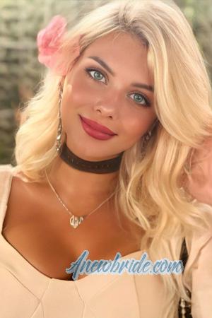 222190 - Aleksandra Age: 26 - Ukraine
