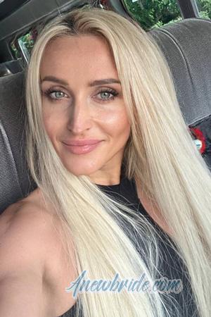 222763 - Oksana Age: 43 - Ukraine