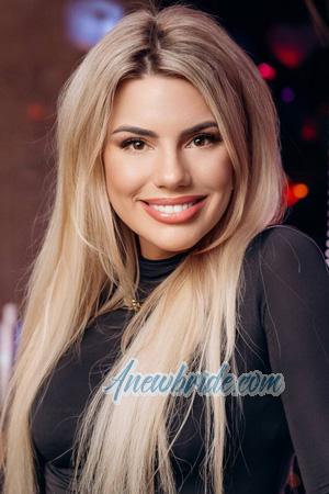 222765 - Yuliia Age: 39 - Ukraine