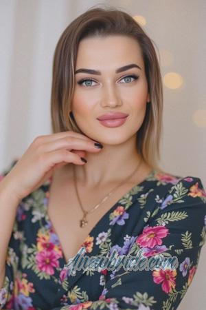 222829 - Yuliia Age: 36 - Ukraine