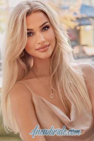 222985 - Oleksandra Age: 32 - Ukraine