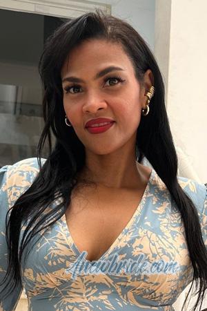 223202 - Cindy Age: 39 - Colombia