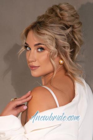 223361 - Alina Age: 36 - Ukraine