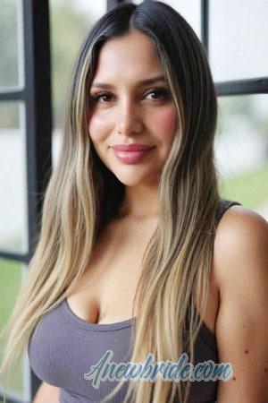 223410 - Claudia Age: 36 - Chile