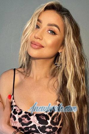 223504 - Nataliia Age: 36 - Ukraine