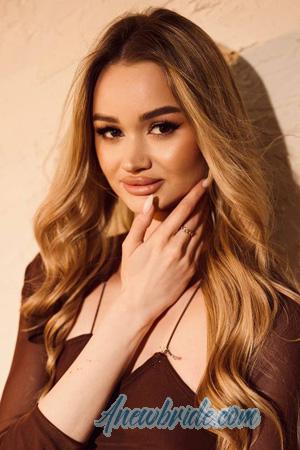 223570 - Olga Age: 26 - Ukraine