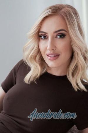 223689 - Olesya Age: 44 - Ukraine