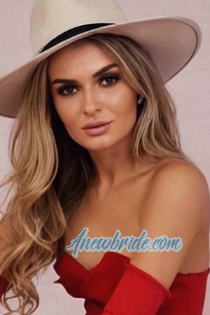 223700 - Olena Age: 31 - Ukraine