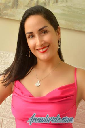 223730 - Paola Age: 41 - Peru